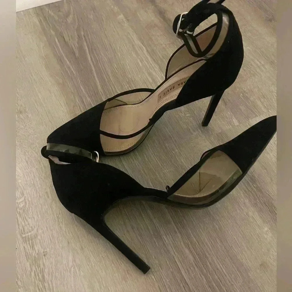 Zara Black Pumps Basic Style 8.5 - image 7